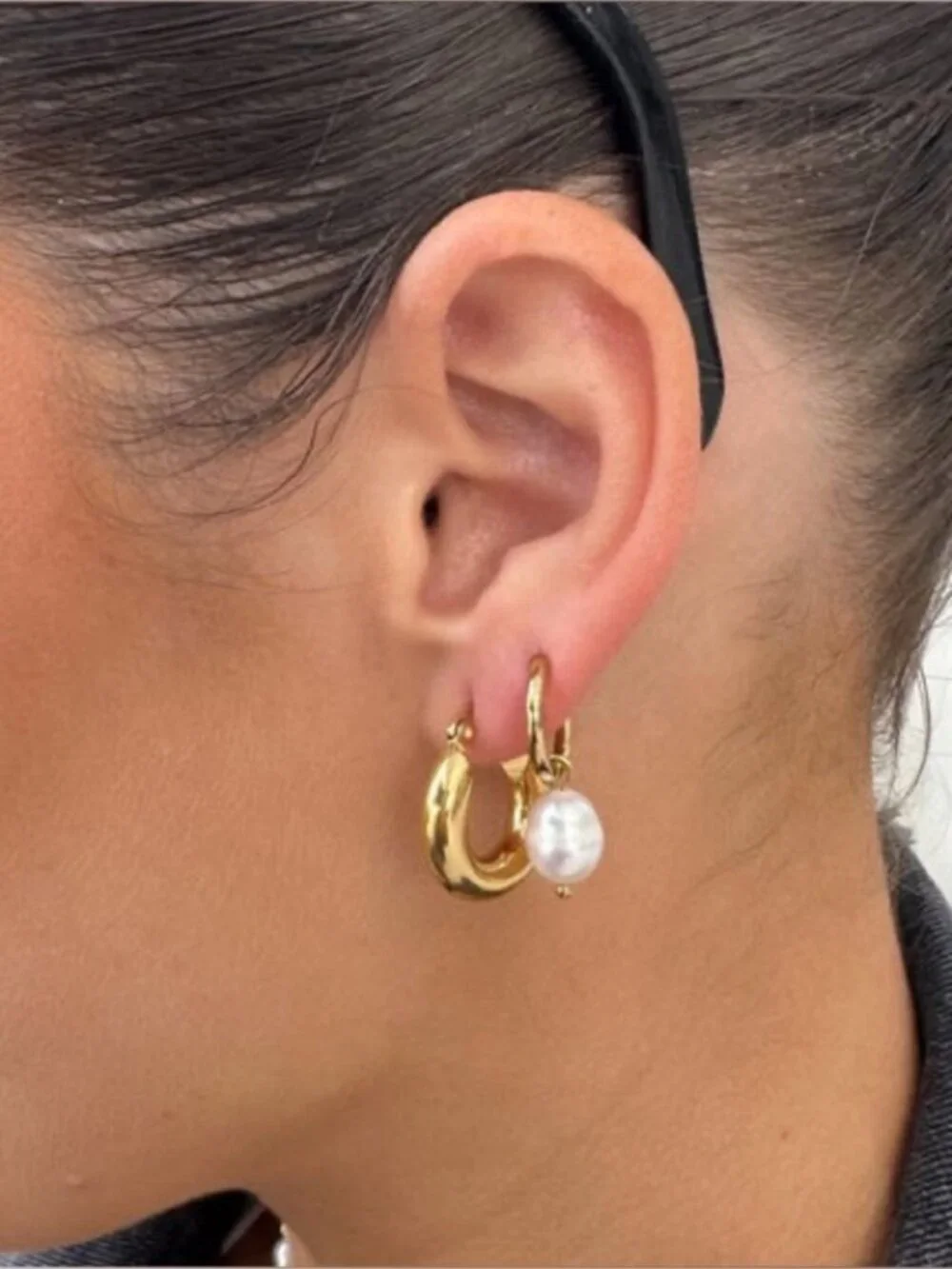 Pearl Hoop Earrings N1072